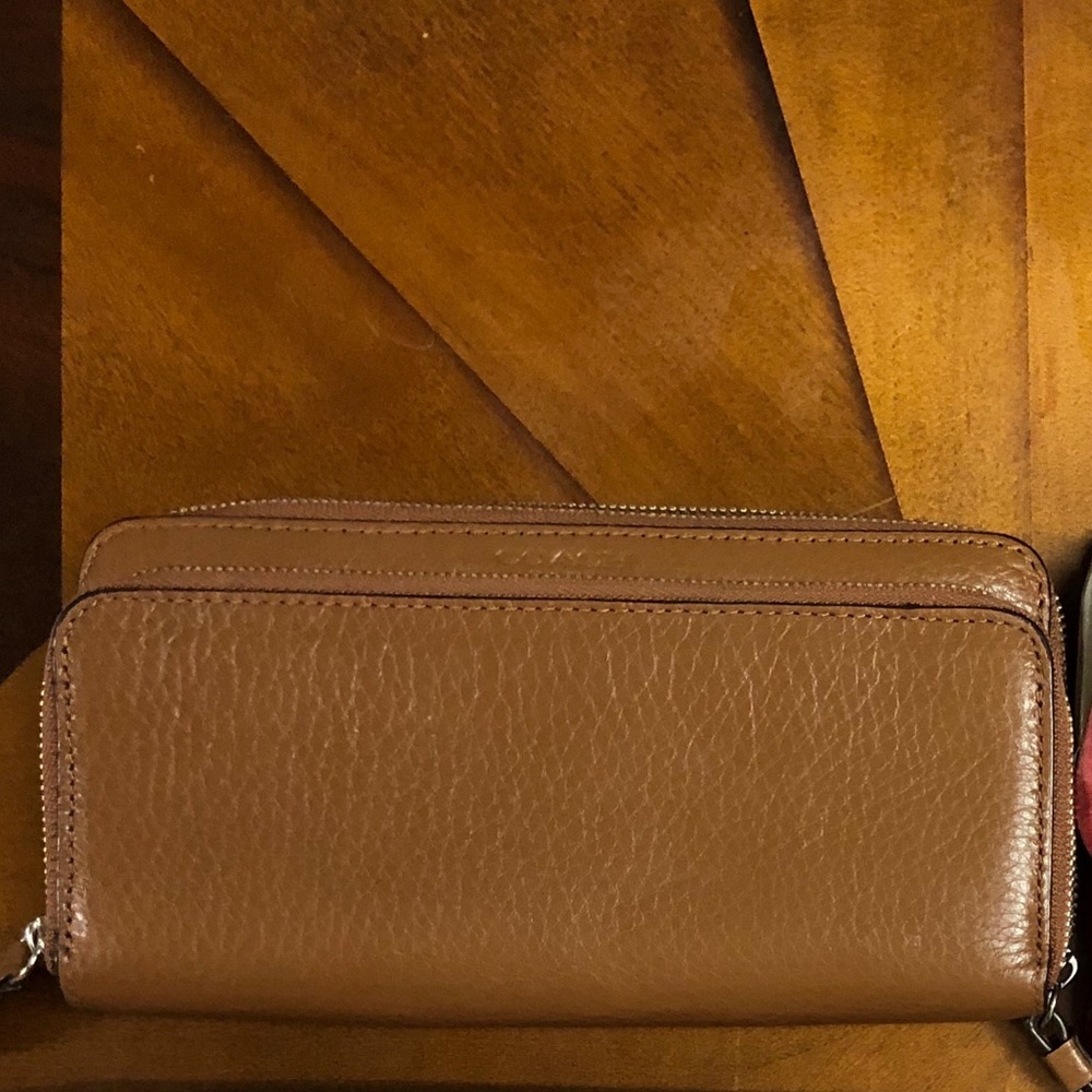 Coach wallet/wristlet